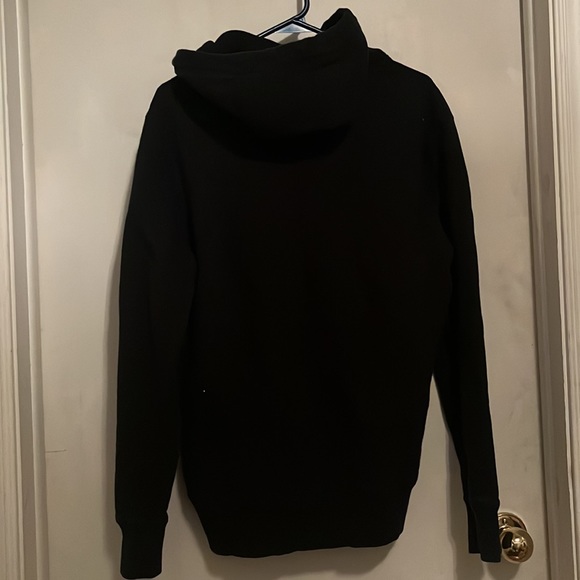 Roots size small all black hoodie - Picture 2 of 3